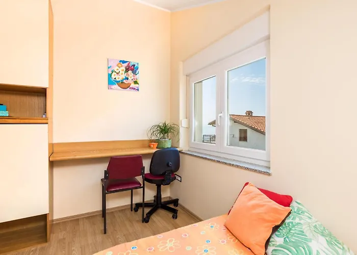 Апартаменты 1 Bedroom Lovely In Опатия