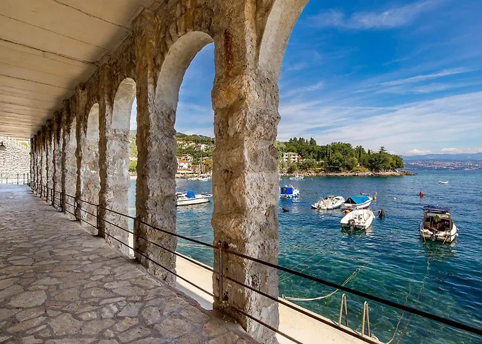 Апартаменты 1 Bedroom Lovely In Опатия