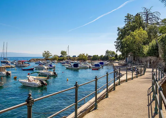 1 Bedroom Lovely In Opatija